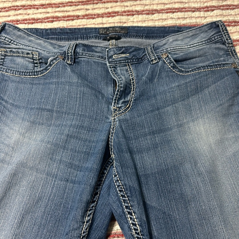 Silver Capris